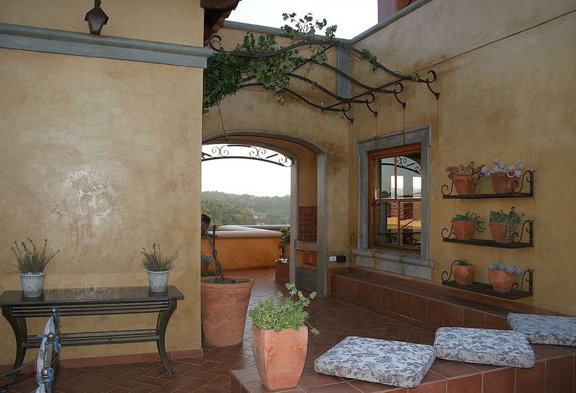 Hotel Castello Di Monte 14