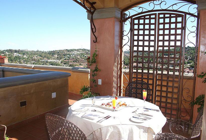 Hotel Castello Di Monte 5