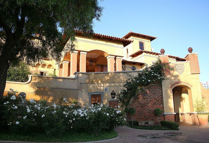 Hotel Castello Di Monte 8