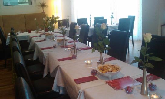 Bed and Breakfast Pension Zeitlos Brandenburgo