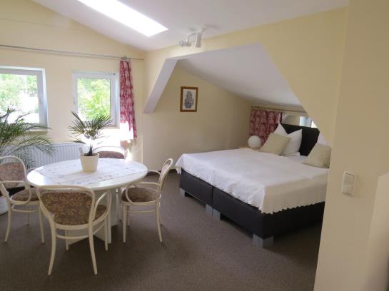 Hotel Im Hofgarten Garni 2