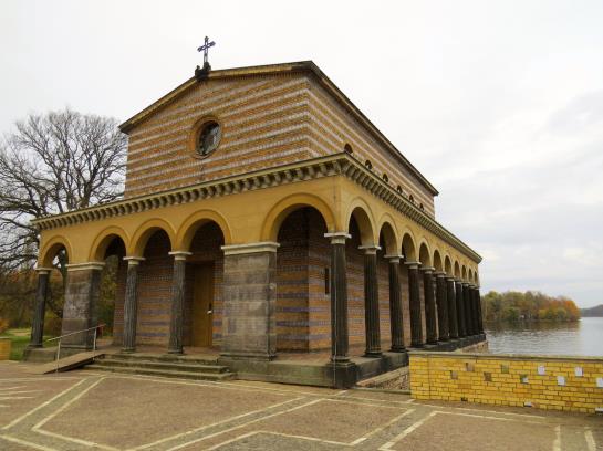 Hotel Im Hofgarten Garni 4