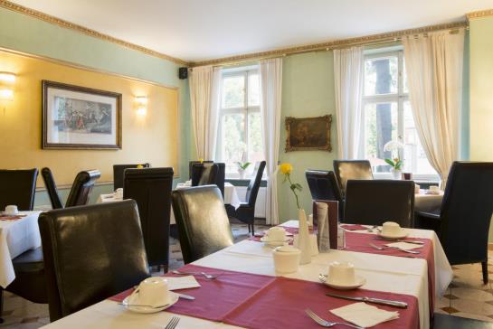 Bed & Breakfast Am Luisenplatz 7