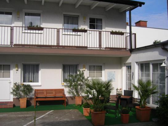 Bed & Breakfast Schneidereit Pension 6