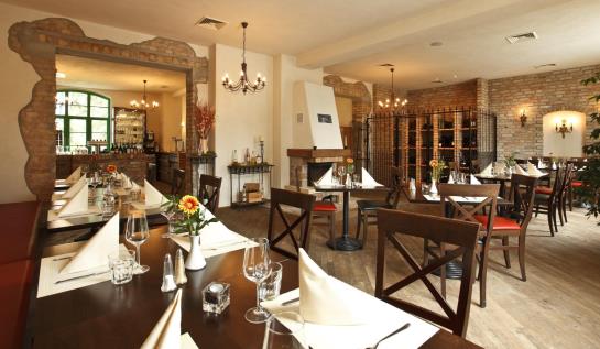 Hotel Am Schloß Klink Gutshaus 1