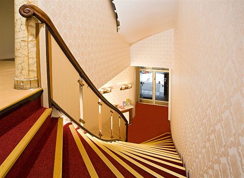 Centro Hotel Hamburg 11