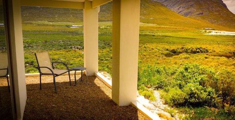 Pension Kapensis Guesthouse 8