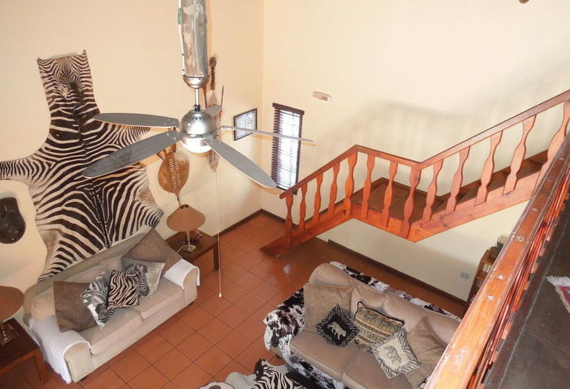 Trees Too Guest Lodge 1