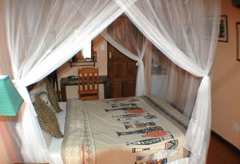 Trees Too Guest Lodge 15