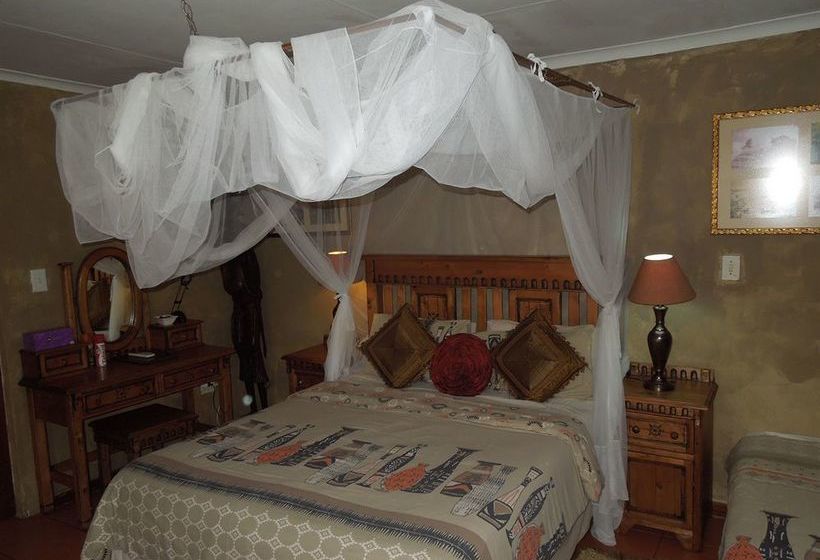 Trees Too Guest Lodge 2