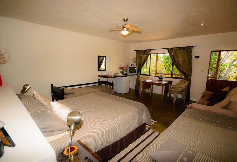 Pension Nandina Guest House 16