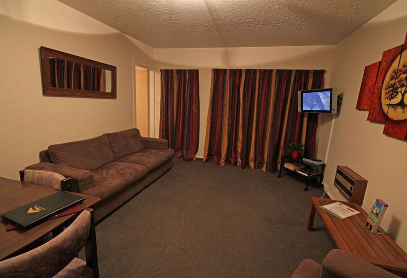 Hotel Avalon Court Accommodation 2