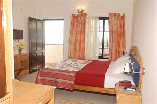 Hill & Sea View Beach Resort 15