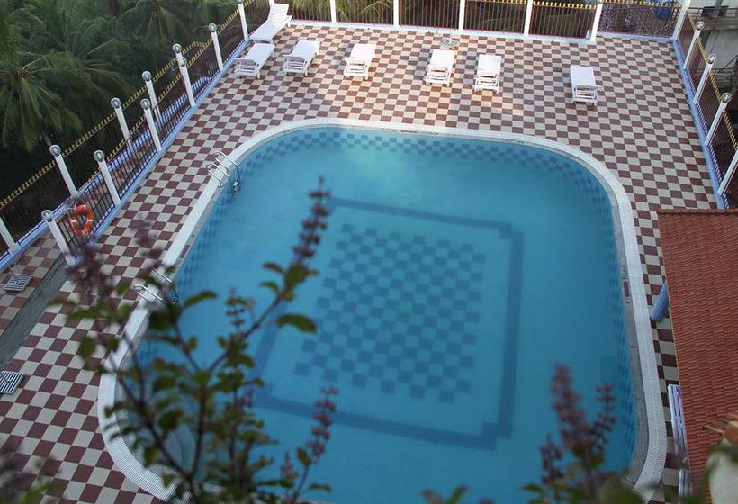 Hill & Sea View Beach Resort 8