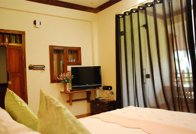 Hotel Kovalam Beach 4