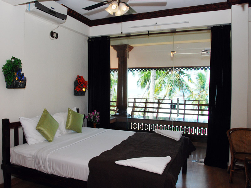 Hotel Kovalam Beach 5