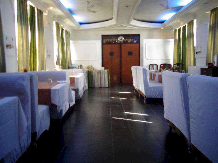 Hotel Lumbini International 12