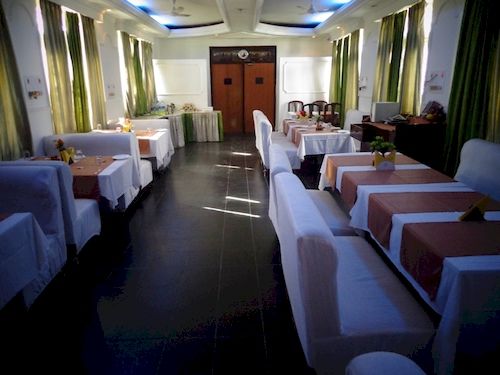 Hotel Lumbini International 18