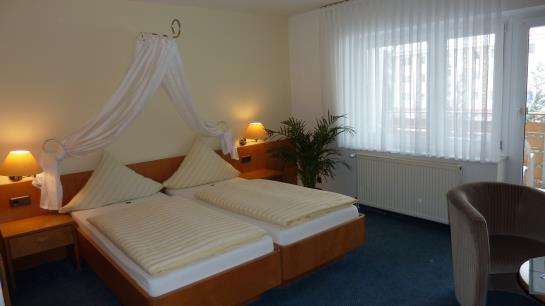 Hotel Zur Tanne 8