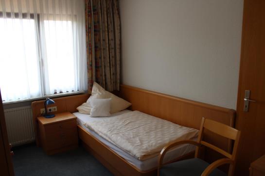 Hotel Zum Goldenen Wagen 6