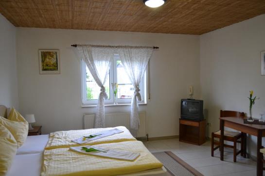 Hotel Kraichtaler Hof 6