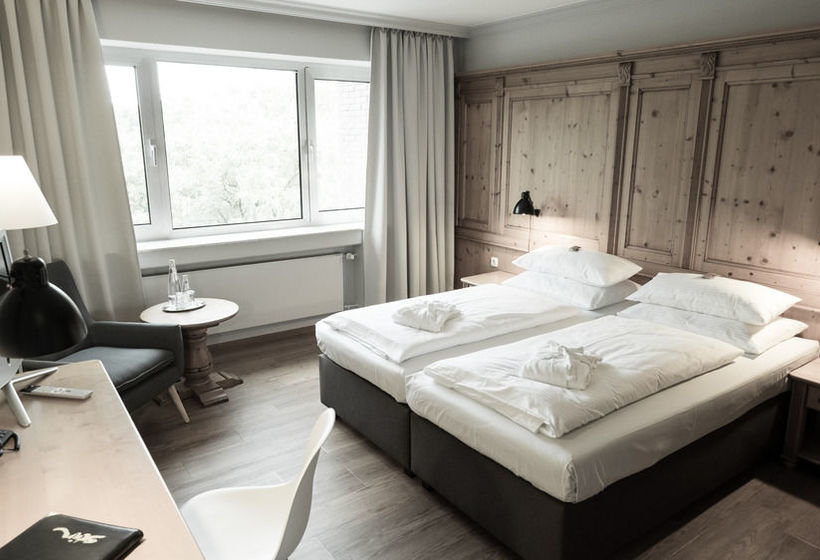 Hotel Sturm Garten & Spa 4