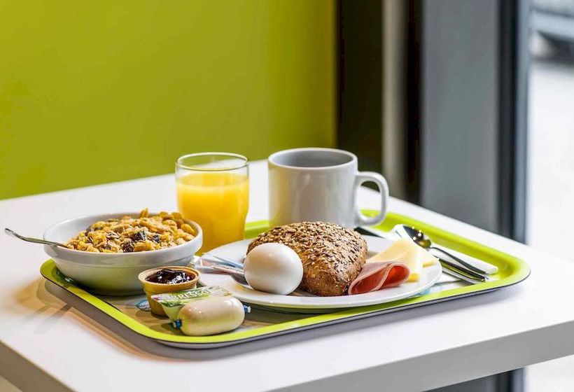 Hotel Ibis Hamburg City 10