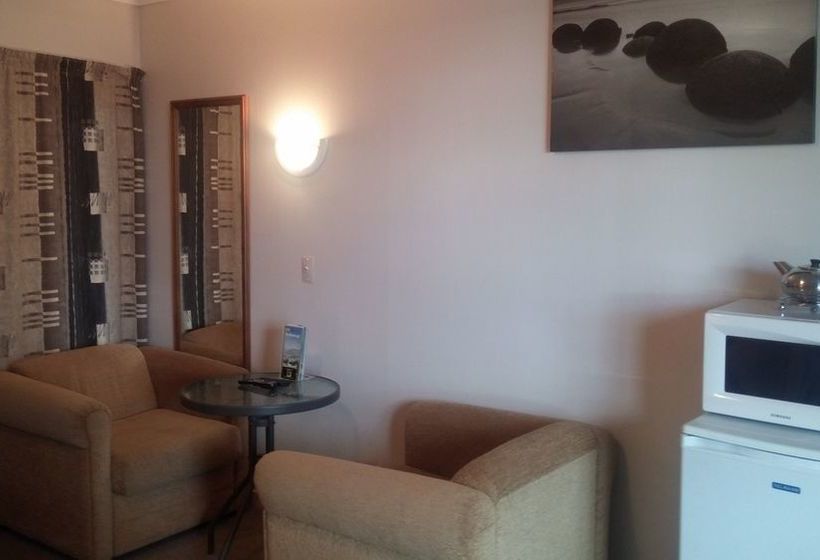 Motel Raymar Motor Inn 16