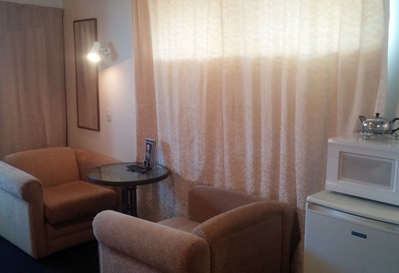 Motel Raymar Motor Inn 18