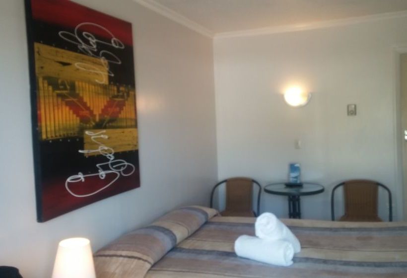 Motel Raymar Motor Inn 5