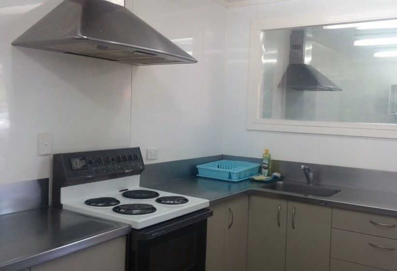 Motel Raymar Motor Inn 8