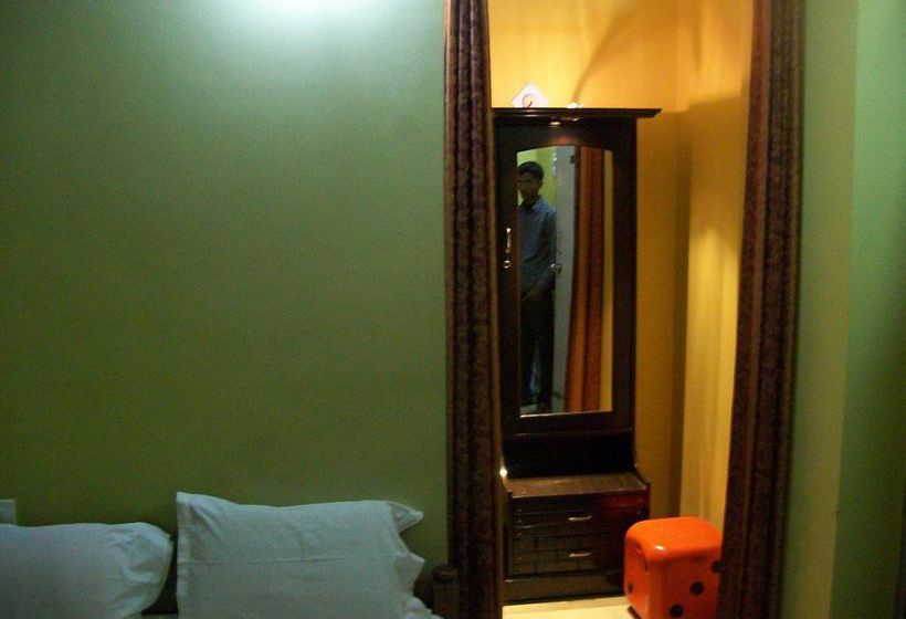 Hotel Viraat Inn 12