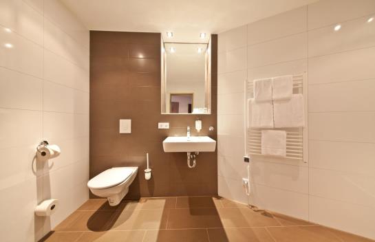 Novum Hotel New Madison Düsseldorf 14