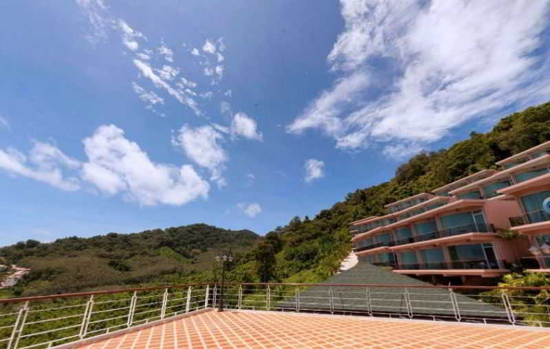 Hotel The View Rawada Resort & Spa 3