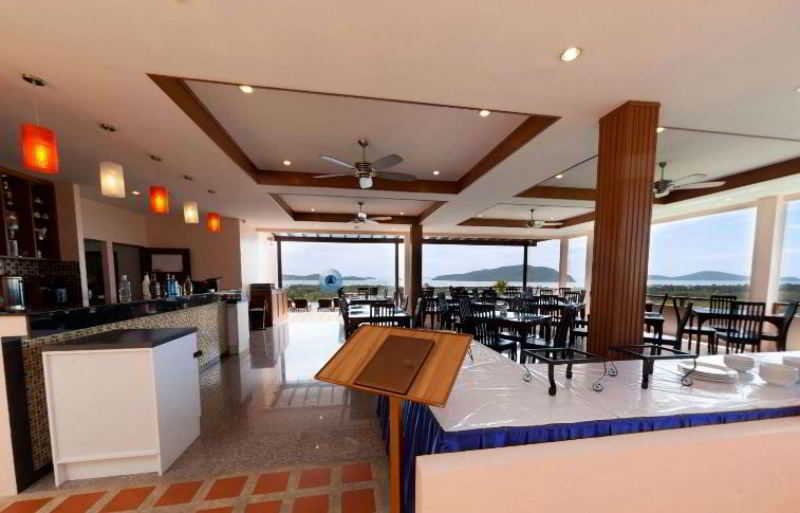 Hotel The View Rawada Resort & Spa 9