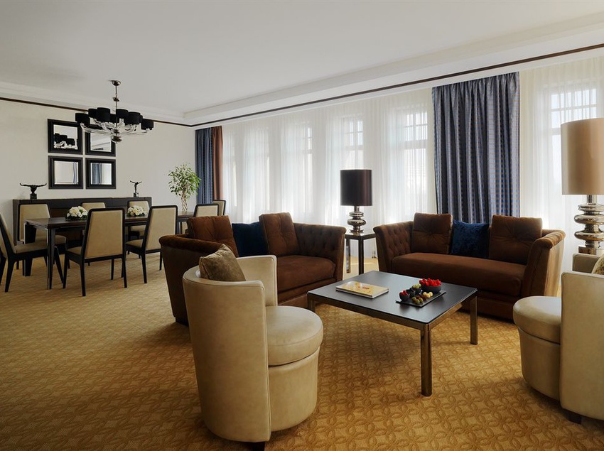 Hotel Novosibirsk Marriott 8