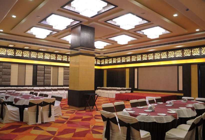 Hotel Crystal Park 5