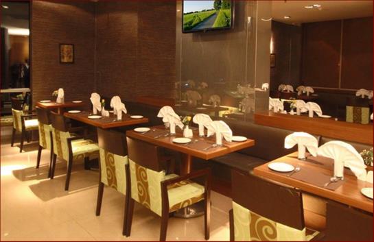 Hotel Landmark Residency 7