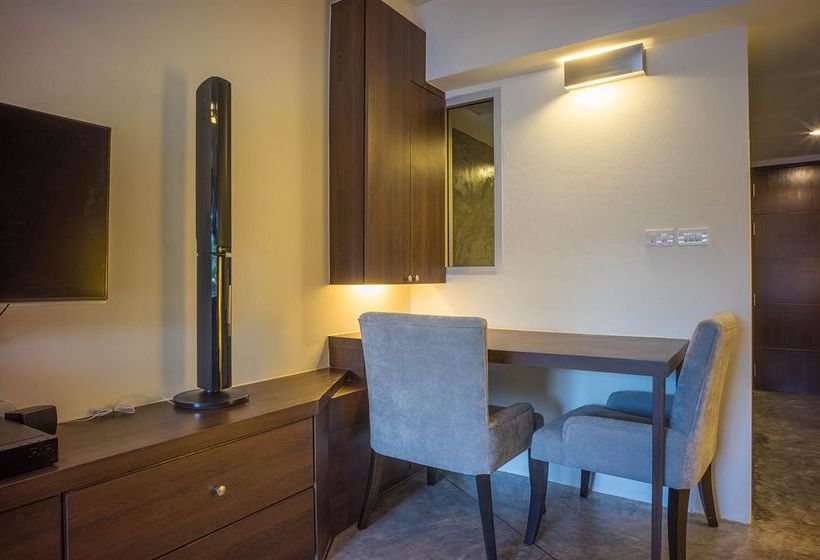 Hotel Replay Residence & Pool Villa 14