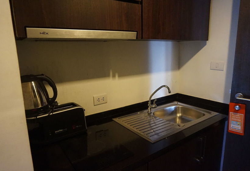 Hotel Replay Residence & Pool Villa 18