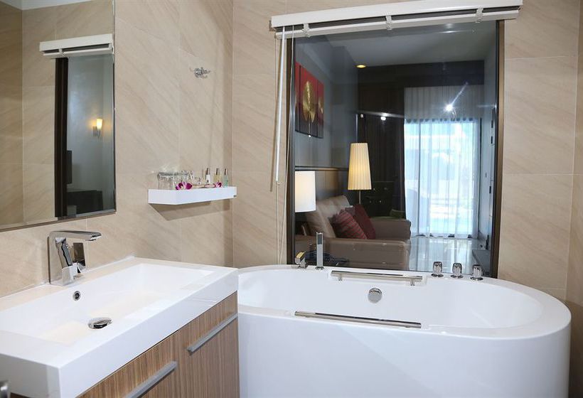 Hotel Woraburi Pattaya Resort & Spa 13