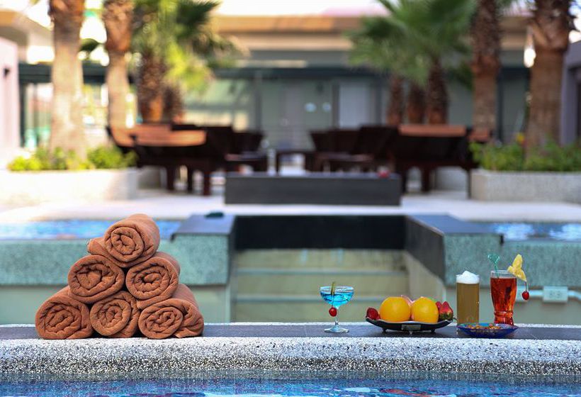 Hotel Woraburi Pattaya Resort & Spa 18