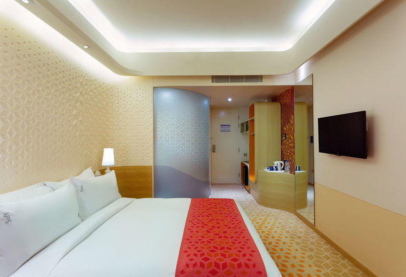 Hotel Holiday Inn Express Chennai Mahindra World City 5