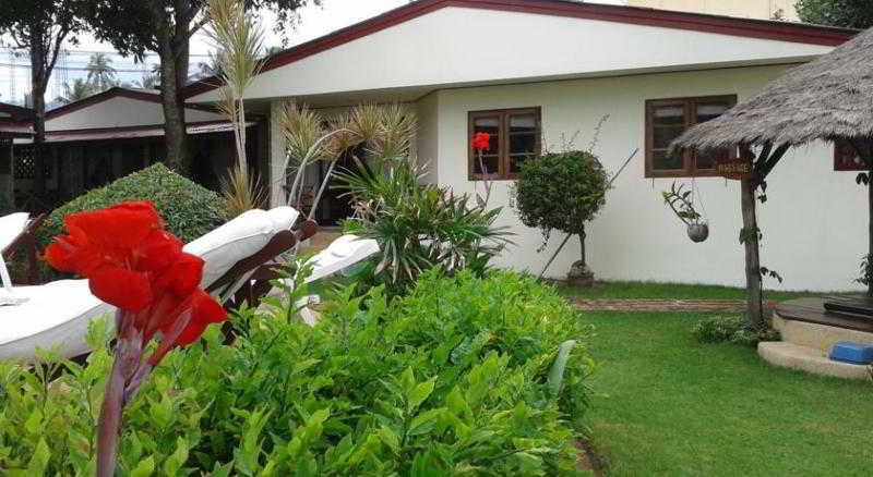 Hôtel The Waterfront Samui 7