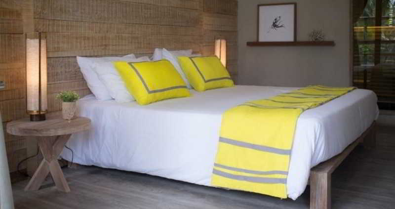 Hotel Haadtien Beach Club 9