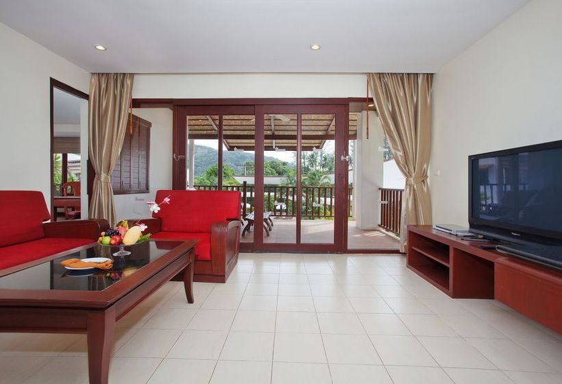 Hotel Suneo Arinara Bangtao Beach Resort