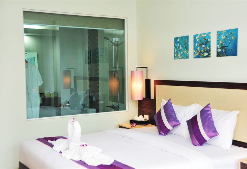 Hotel Am Surin Place 15