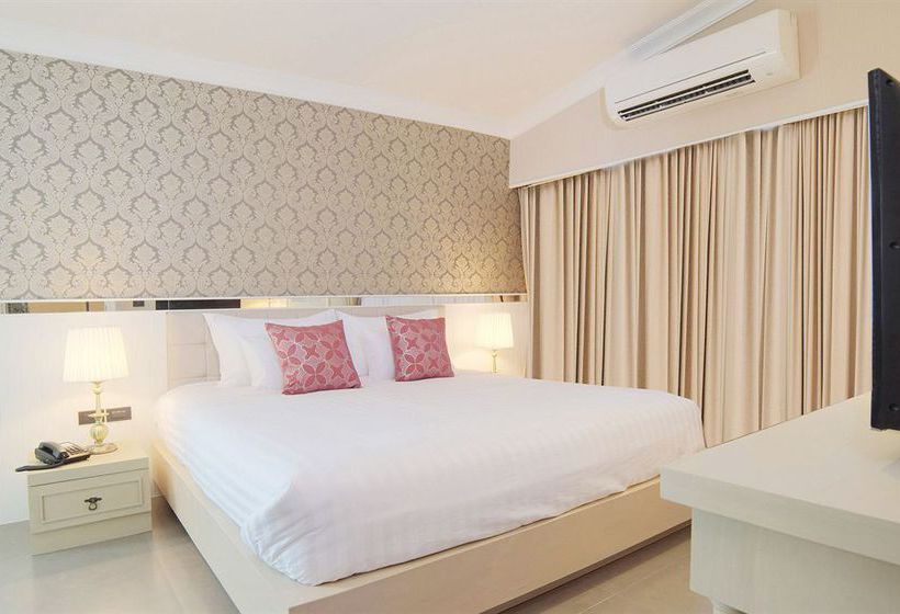 Hotel Raya Surawong Bangkok 1