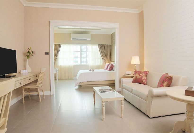 Hotel Raya Surawong Bangkok 12