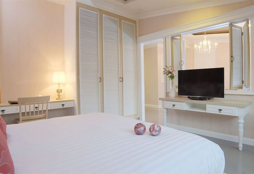 Hotel Raya Surawong Bangkok 18